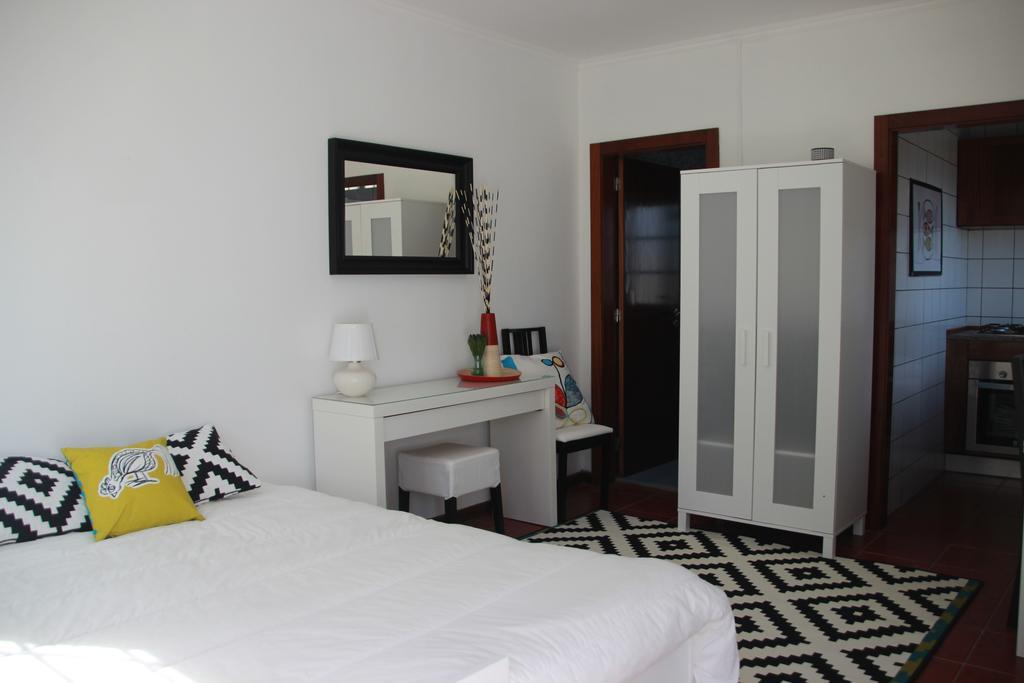 Villa Casas Da Cascata Lajes das Flores Habitación foto