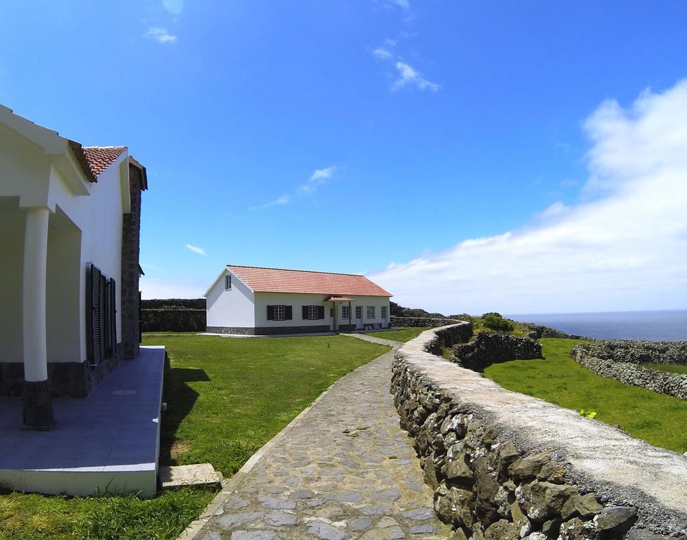 Villa Casas Da Cascata Lajes das Flores Habitación foto