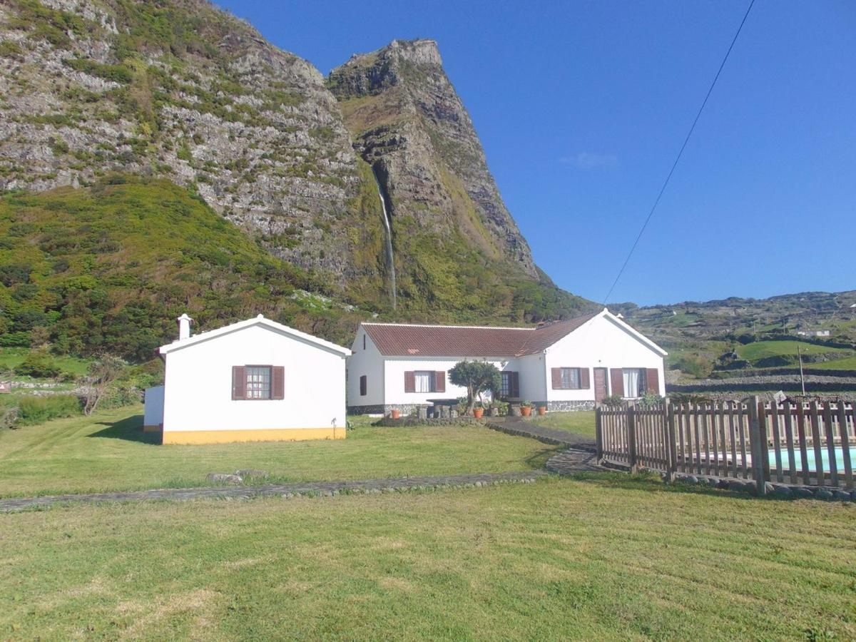 Villa Casas Da Cascata Lajes das Flores Exterior foto
